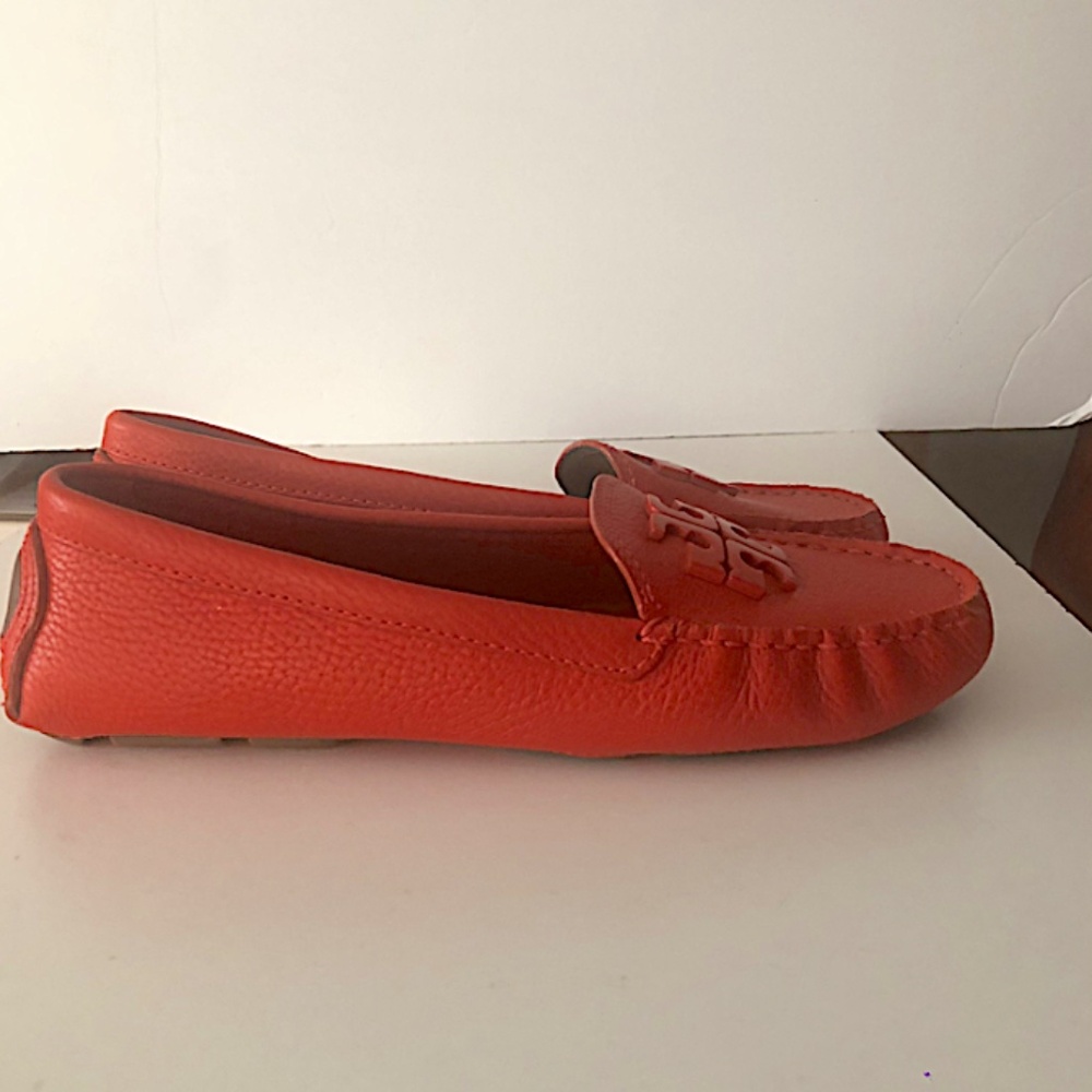 New Tory Burch Lowell 2 Tumbled Leather Driving Loafer red - Picture 3 of 9